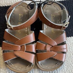 Saltwater Sandals
